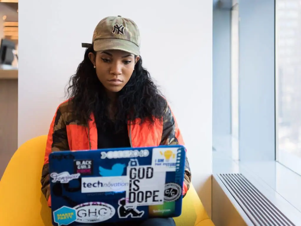 Woman working on the computer